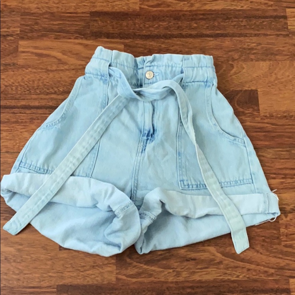 ZARA High Waist Paperbag Shorts w/Belt
